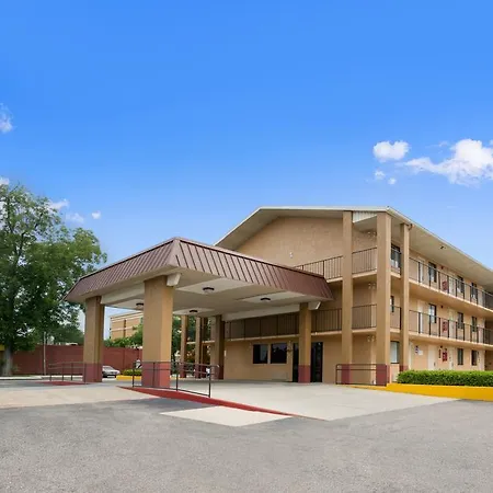 Days Inn Pensacola North